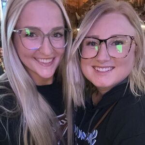 Meet your Posher, Paige